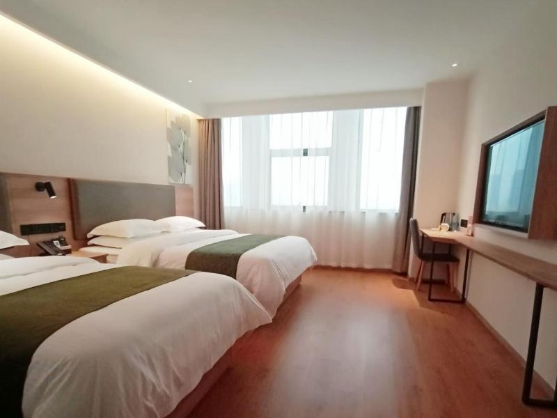 Greentree Inn Jiujiang Railway Station Business Hotel Екстер'єр фото