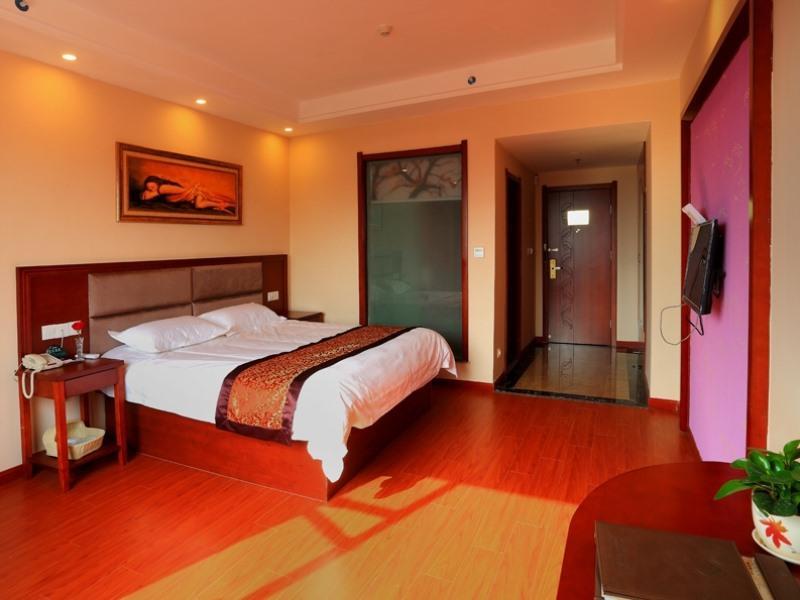 Greentree Inn Jiujiang Railway Station Business Hotel Екстер'єр фото