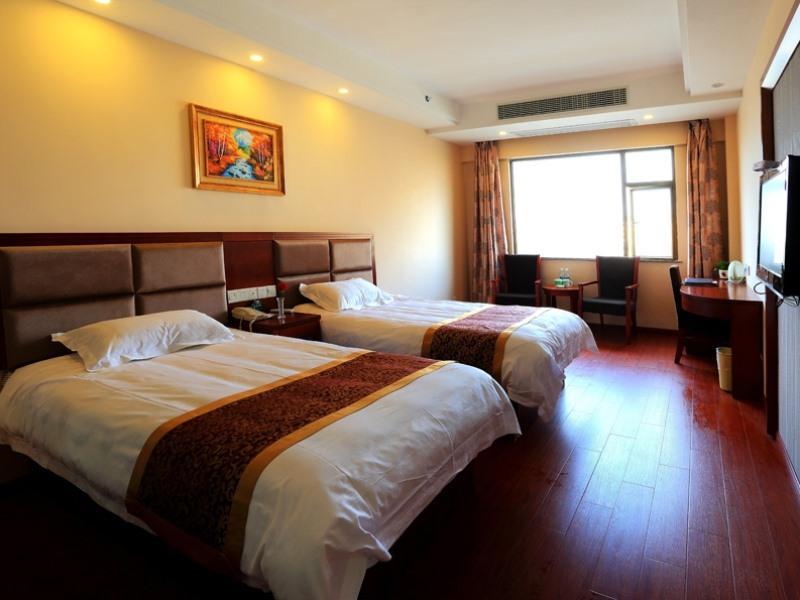 Greentree Inn Jiujiang Railway Station Business Hotel Екстер'єр фото