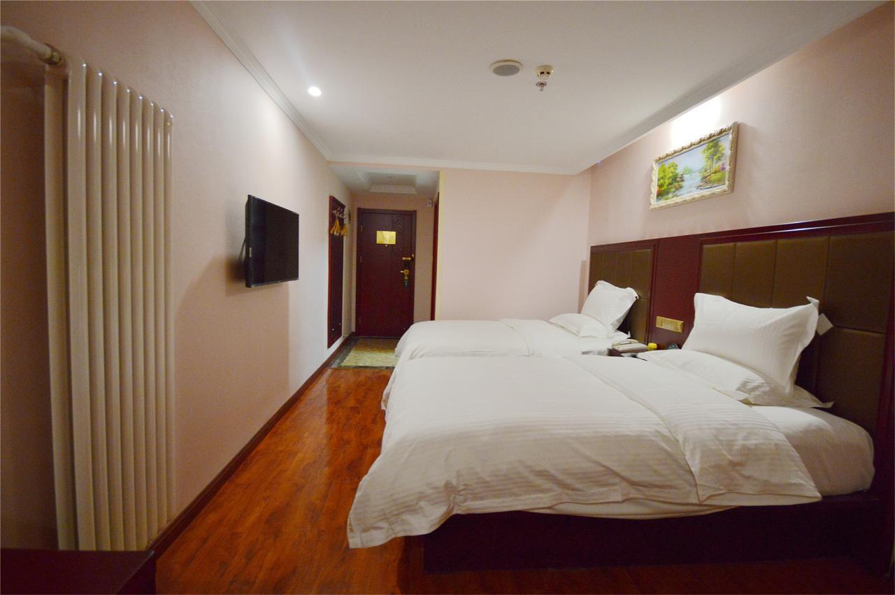 Greentree Inn Jiujiang Railway Station Business Hotel Екстер'єр фото