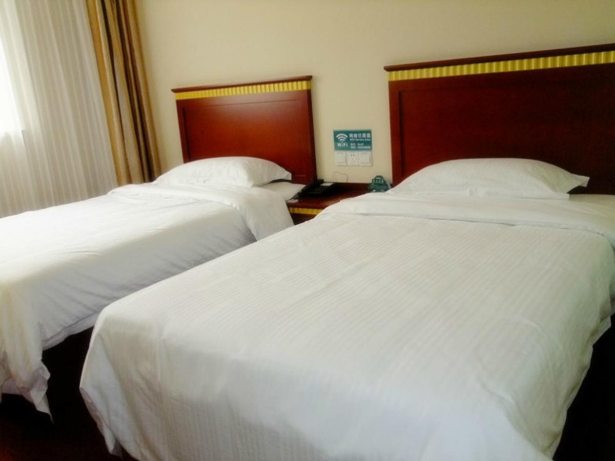 Greentree Inn Jiujiang Railway Station Business Hotel Екстер'єр фото